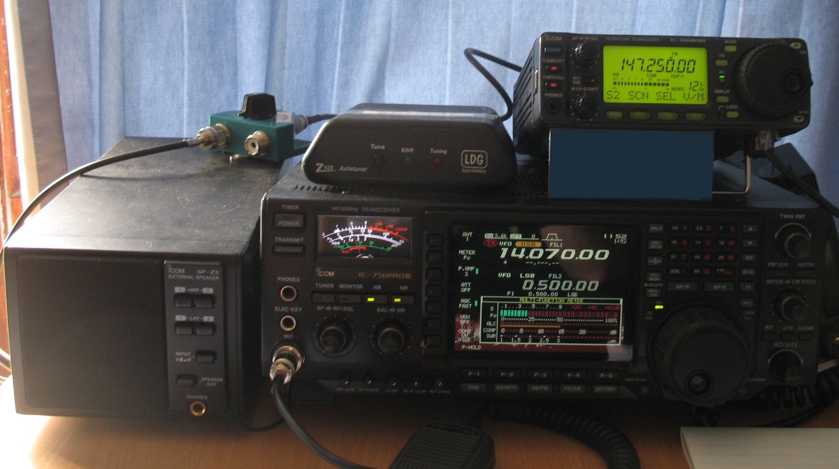 Ham radio and electronics at the show
